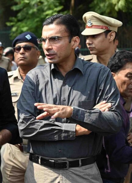 सुगम यातायात; सुव्यवस्थित आटोमेटेड पार्किगं; निःशुल्क शटल सेवा ‘‘सखी कैब’’ महिला सशक्तीकरण की दिशा में जिला प्रशासन की अभिनव पहल