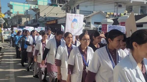 एसजीआरआर मेडिकल काॅलेज एवम् आईसीएमआर- आईएपीएसएम में  ‘वन हेल्थ वन नेशन विषय पर आयोजित जागरूकता रैली’ में छात्र-छात्राओं ने बढ़चढ़कर की भागीदारी