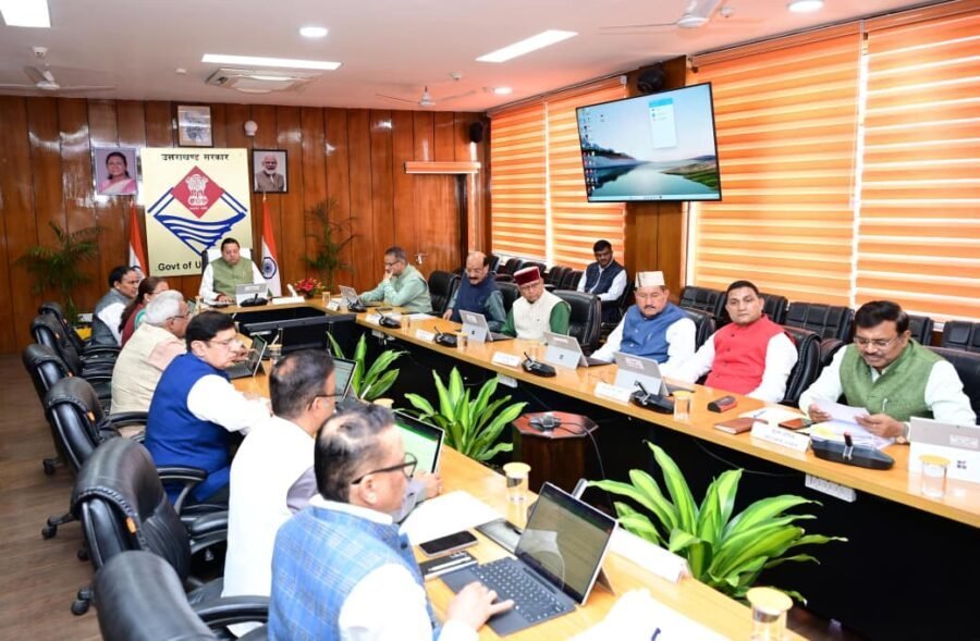 कैबिनेट बैठक शुरू, नए मंत्रियों का स्वागत; प्रधानमंत्री के संदेश पर जताया आभार