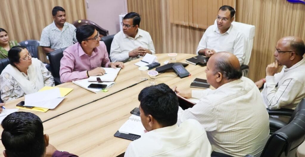 नीट-यूजी परीक्षा के सफल संचालन को लेकर प्रशासन पूरी तरह तैयार