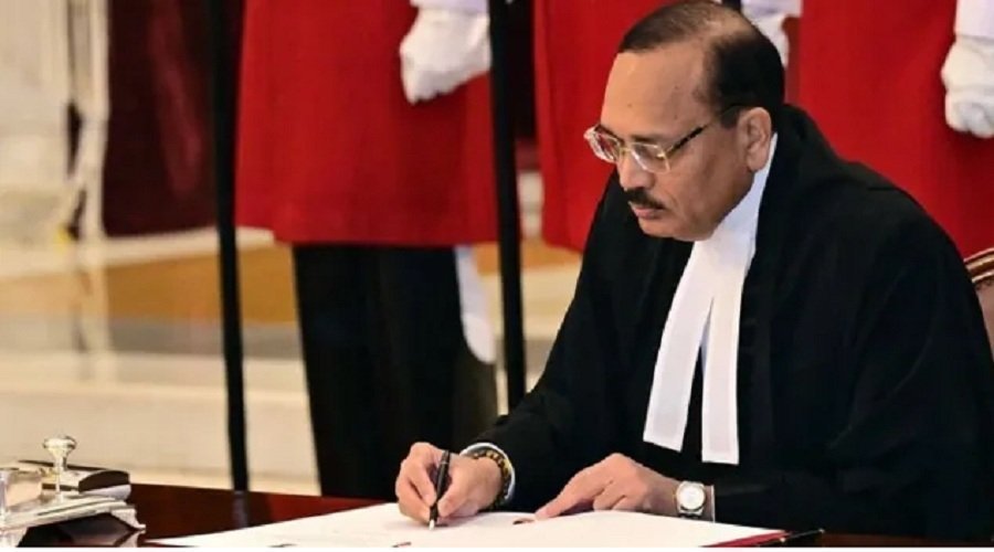 NALSAR विवाद पर सुप्रीम कोर्ट सख्त, CJI सूर्यकांत ने कहा- छात्रों के शांतिपूर्ण प्रदर्शन में BCI दखल नहीं दे सकता